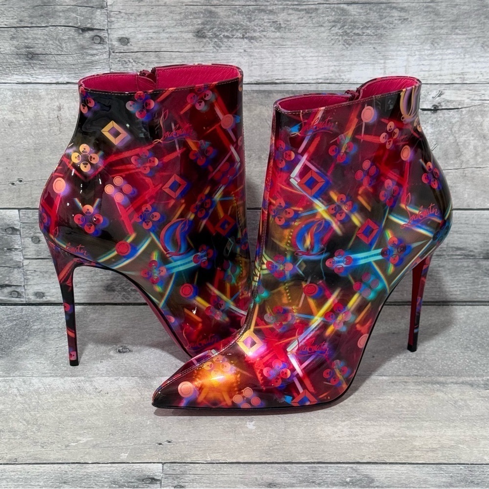 Christian Louboutin SO KATE BOOTY 100 Disco Laser Patent Heels Bootie - Sz-7.US